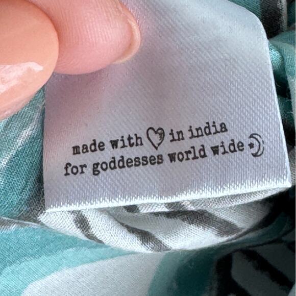 LUCI Women’s Button 100% Tencel Art wear Geometric Shirt Large Hand block design - Picture 6 of 10